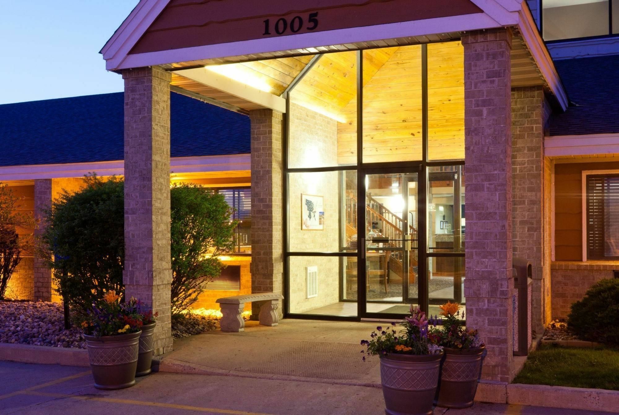 Americinn By Wyndham Spencer Exterior photo